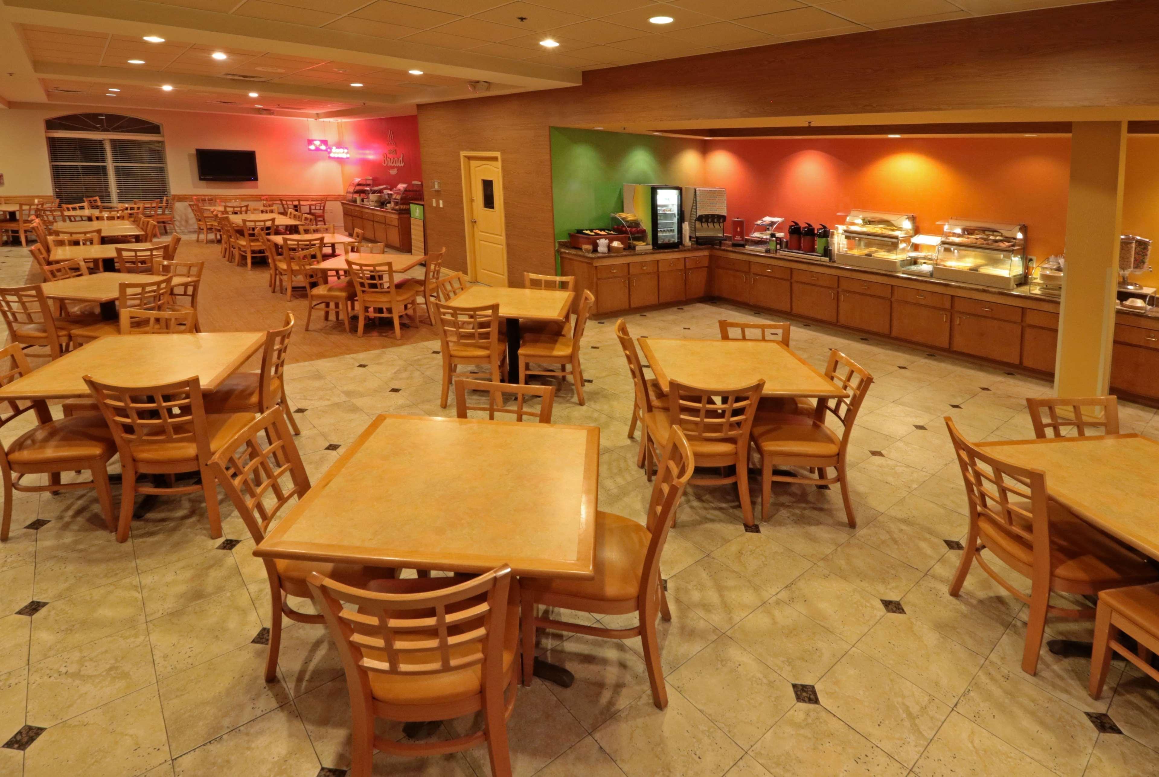 Wyndham Garden Mcallen At La Plaza Mall Экстерьер фото