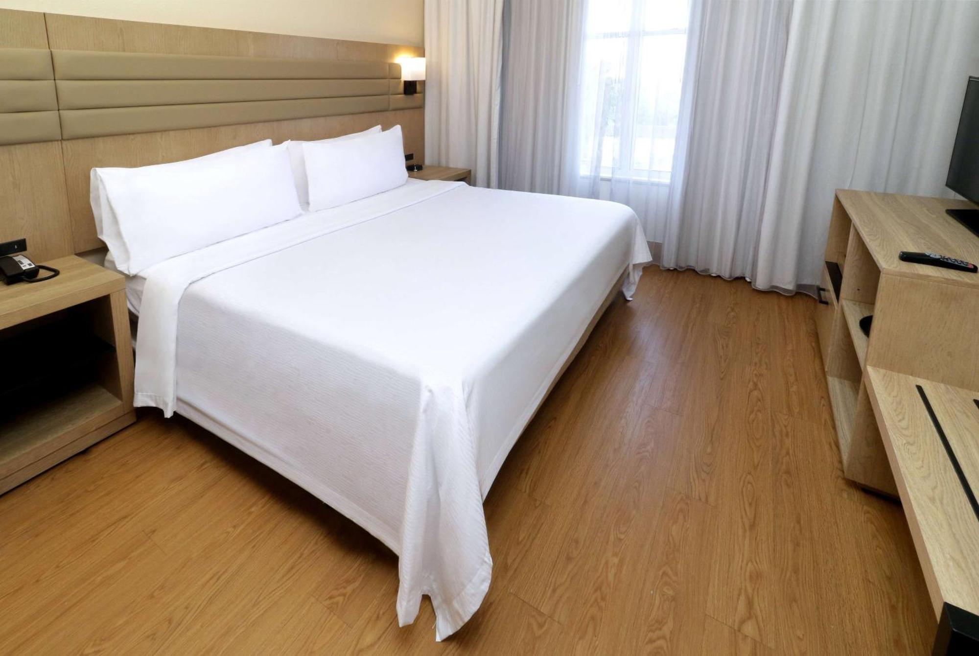 Wyndham Garden Mcallen At La Plaza Mall Экстерьер фото