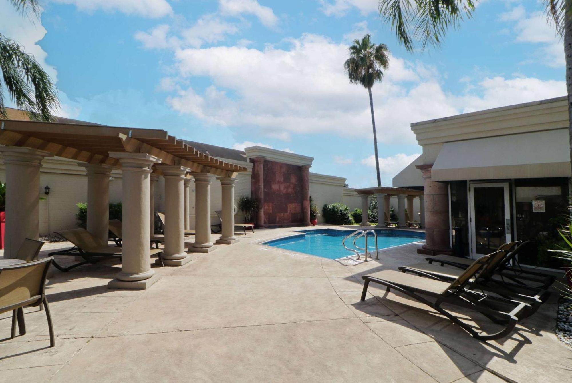 Wyndham Garden Mcallen At La Plaza Mall Экстерьер фото