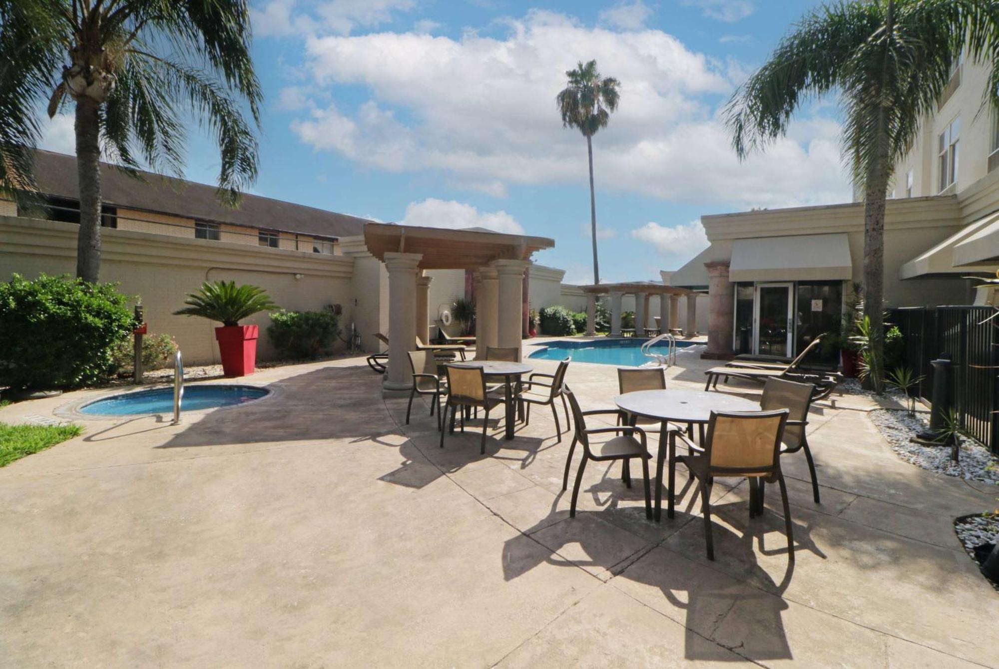 Wyndham Garden Mcallen At La Plaza Mall Экстерьер фото