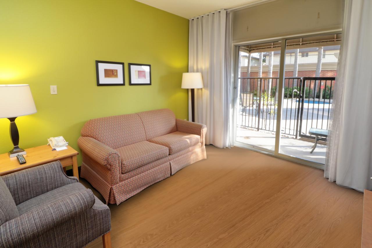 Wyndham Garden Mcallen At La Plaza Mall Экстерьер фото